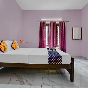 Hotel Spot On Shalom Palace Residency, Neriyamangalam